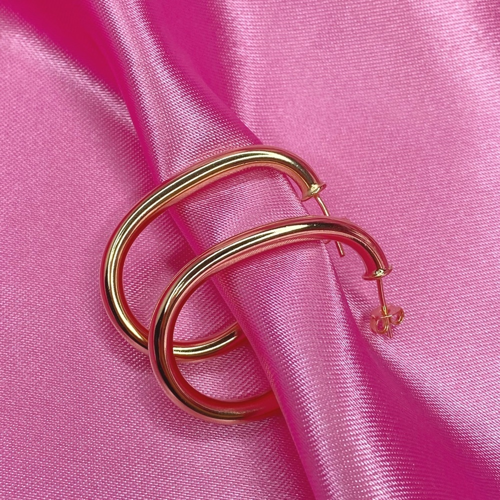 18k Gold Filled Open Oval Hoops Minimalist Classy Statement Earrings NWT - Picture 4 of 4